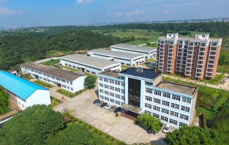 湖北昌利公司連續(xù)25年榮獲“守合同重信用企業(yè)”，始終將誠信經(jīng)營放在第一位！