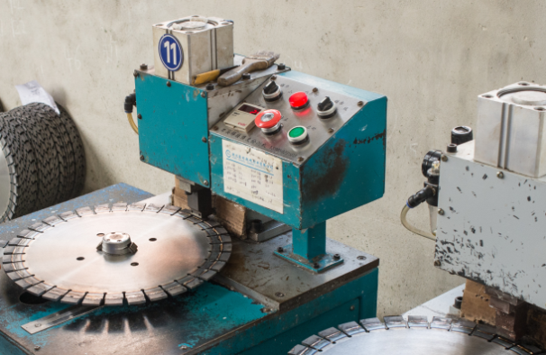 你對金剛石切割片框架鋸了解多少？