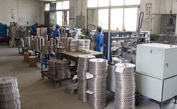 我國生產金剛石鋸片基體的主要原料有哪些？區(qū)別在哪？